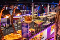 Bangkok: Super Galaxy Chao Phraya Dinner Cruise