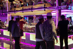 Bangkok: Super Galaxy Chao Phraya Dinner Cruise